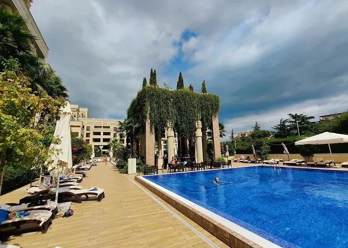 Апартамент Cozy In Argisht Partez Complex, Golden Sands By Flat Mаnager *